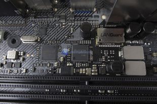 ROG Strix X399 E Gaming 40